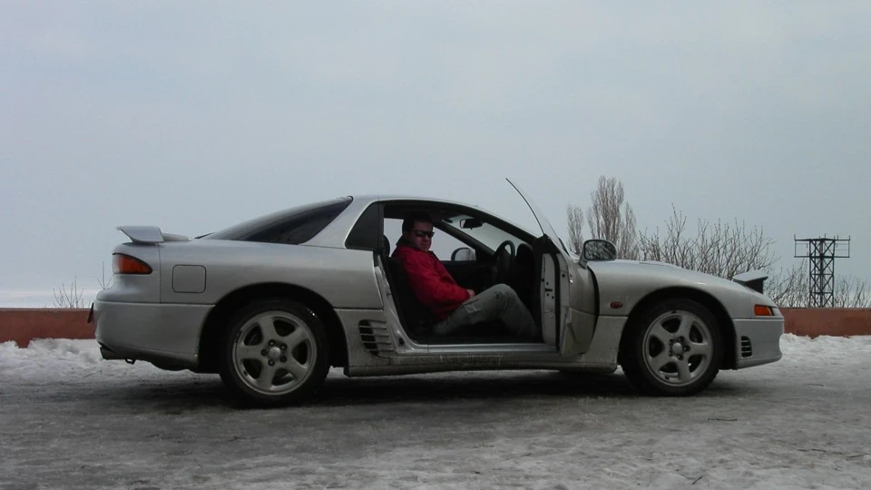 Mitsubishi GTO 4WD 4WS 3