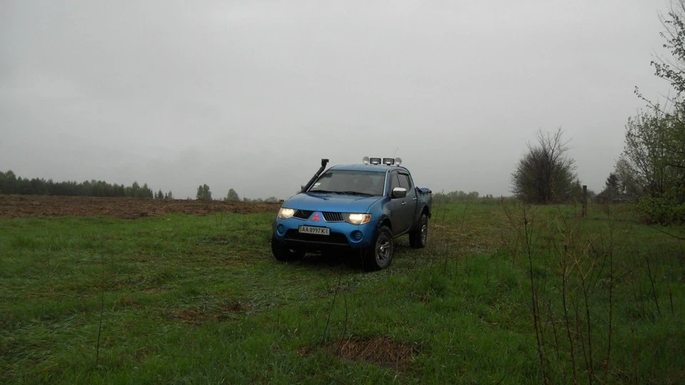 Mitsubishi L200 3