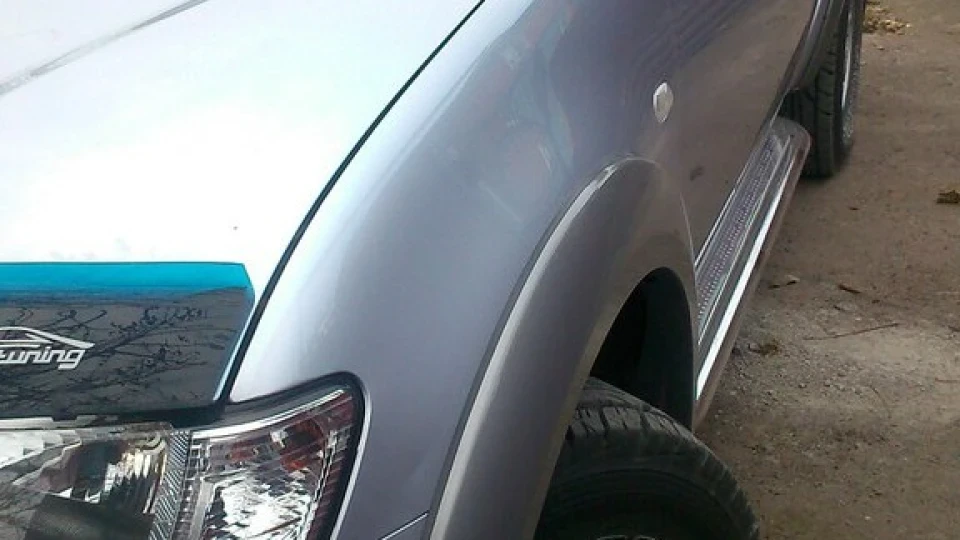 Mitsubishi L200 2