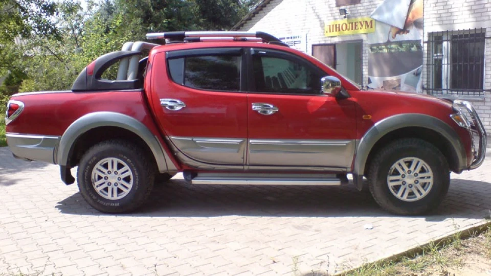 Mitsubishi L200 5