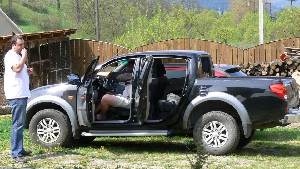 Mitsubishi L200