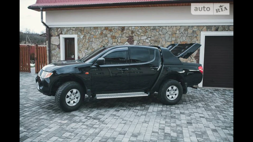 Mitsubishi L200 3