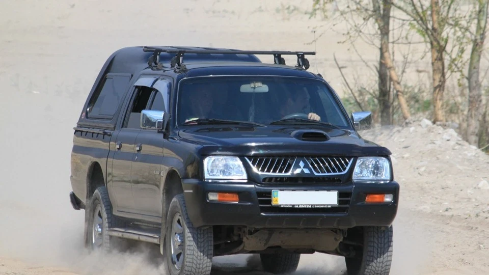 Mitsubishi L200
