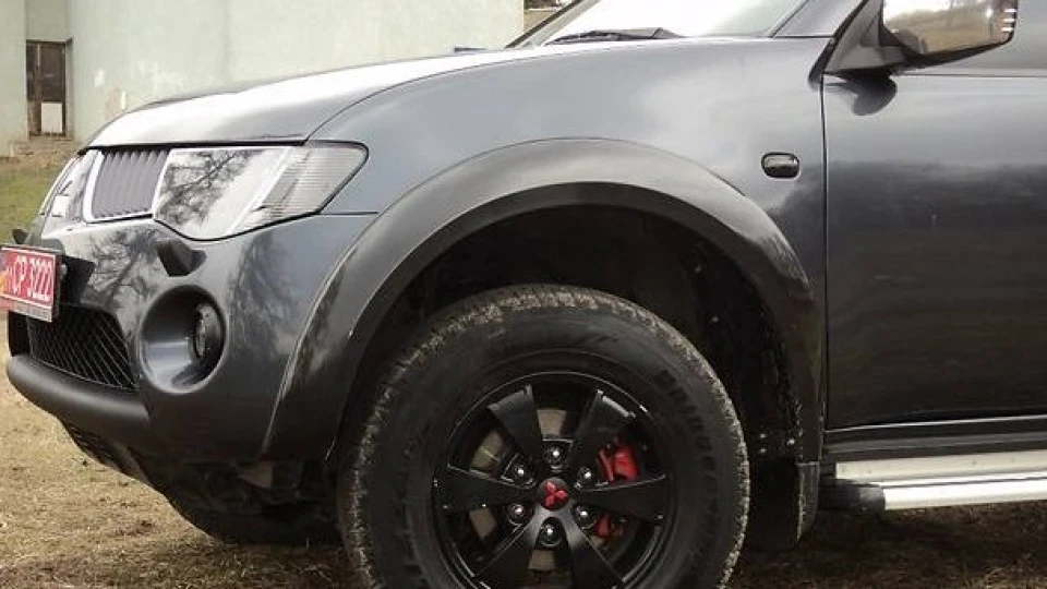 Mitsubishi L200 3