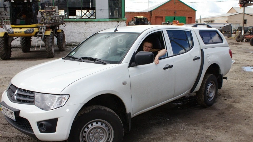 Mitsubishi L200 4