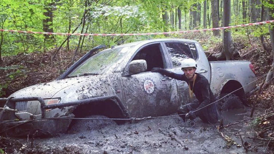 Mitsubishi L200 2