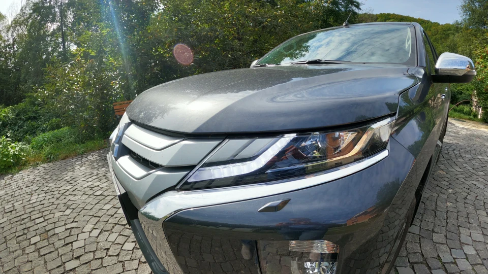 Mitsubishi L200 2.4 3