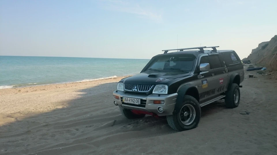 Mitsubishi L200 2.5 ТD MT 4x4 БУРУНДУК 4