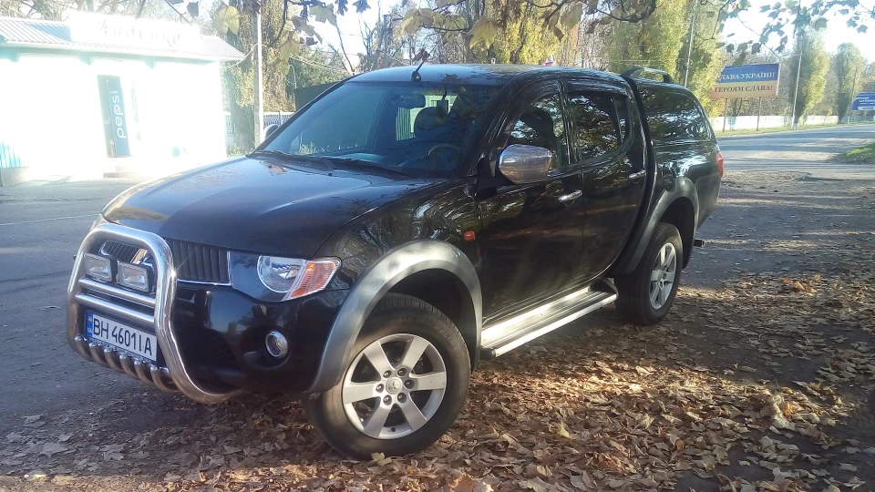 Mitsubishi L200 2.5 турбо дизель Автомат 3