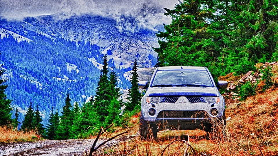 Mitsubishi L200 їжачок 4