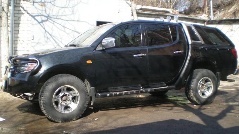 Mitsubishi L200 Японський Міський 3