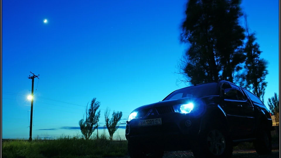 Mitsubishi L200 Mantis religiosa 5