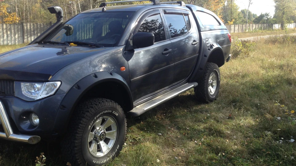 Mitsubishi L200 мураха 2