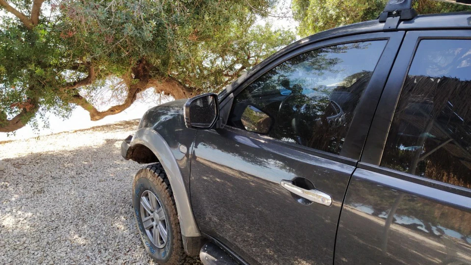 Mitsubishi L200 Quarantine 3