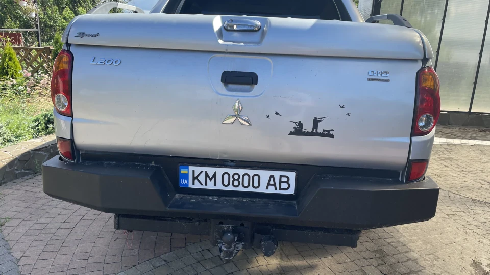 Mitsubishi L200 Silver Donkey