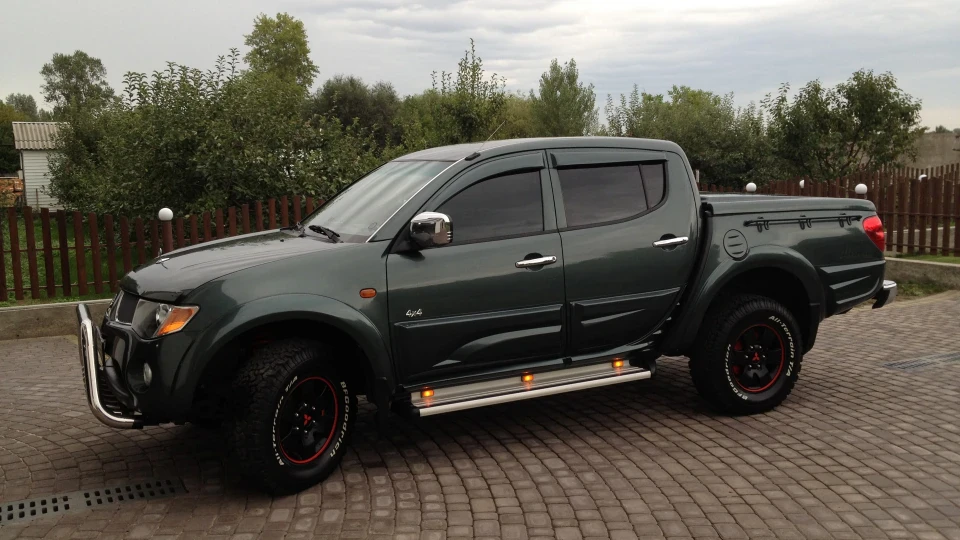 Mitsubishi L200 Т-34 2