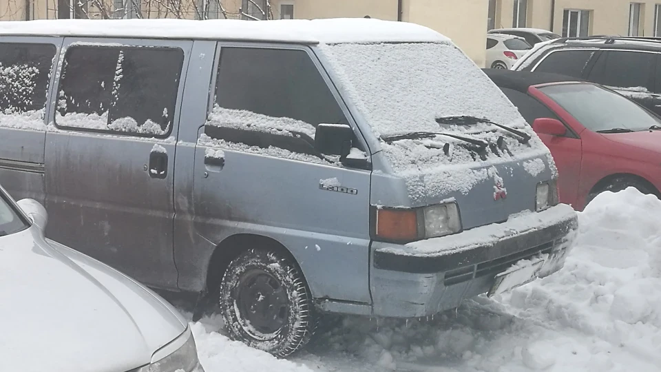 Mitsubishi L300 2.0 бенз/газ 2