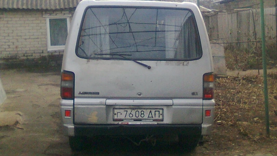 Mitsubishi L300 скоро 2.0i