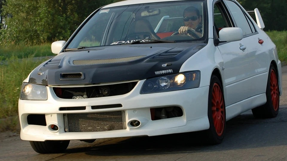 Mitsubishi Lancer Evolution 2