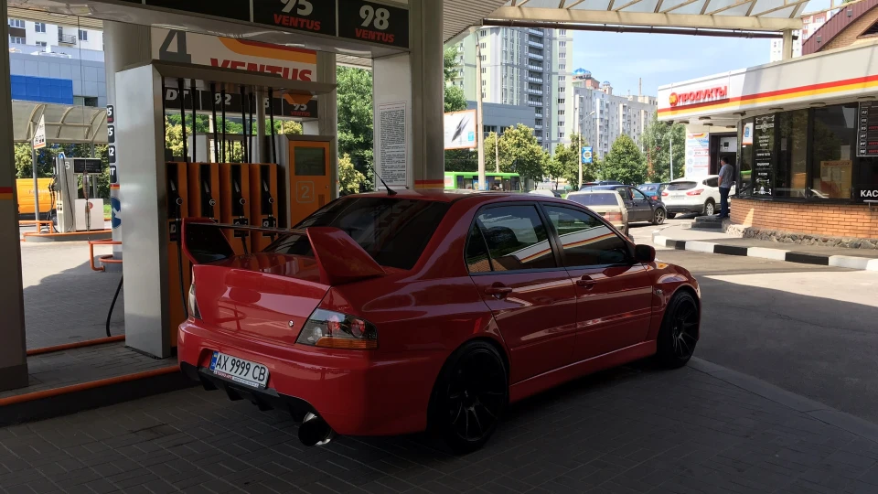 Mitsubishi Lancer Evolution 5