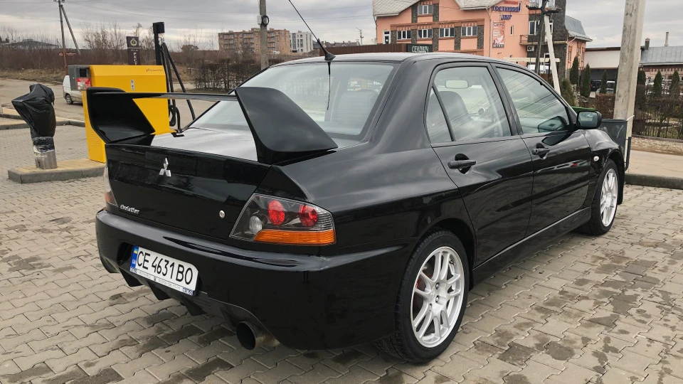 Mitsubishi Lancer Evolution 2