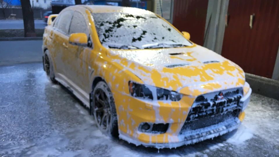 Mitsubishi Lancer Evolution 2