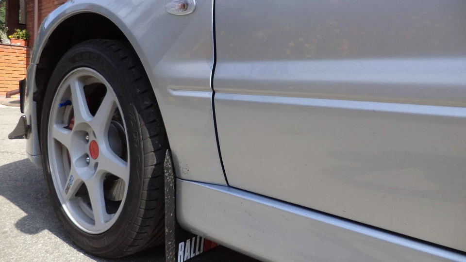 Mitsubishi Lancer Evolution 5