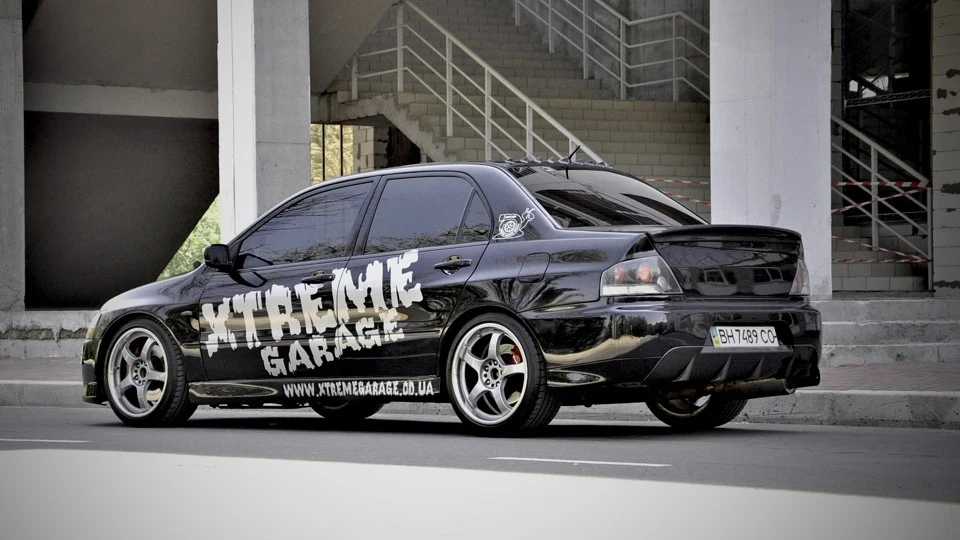 Mitsubishi Lancer Evolution 2