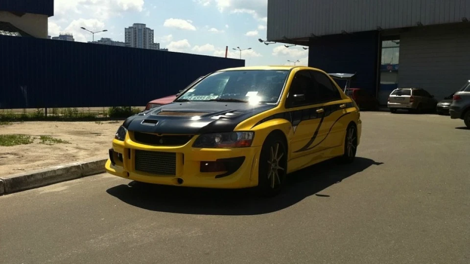 Mitsubishi Lancer Evolution 5