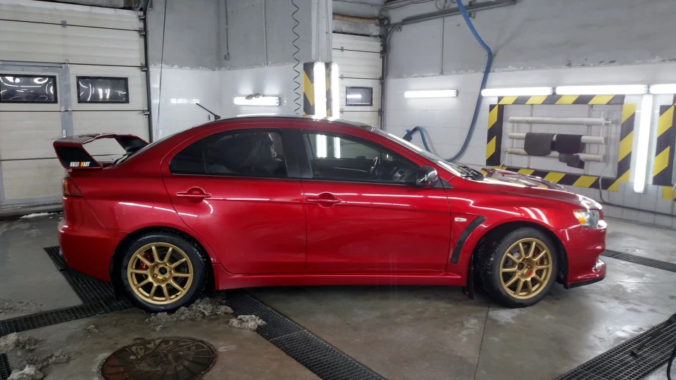 Mitsubishi Lancer Evolution 2