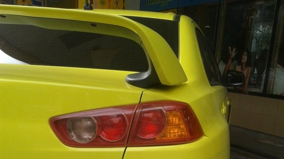 Mitsubishi Lancer Evolution 2