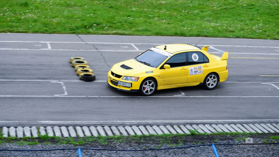 Mitsubishi Lancer Evolution 2