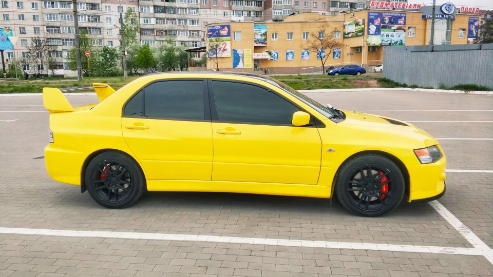 Mitsubishi Lancer Evolution 2