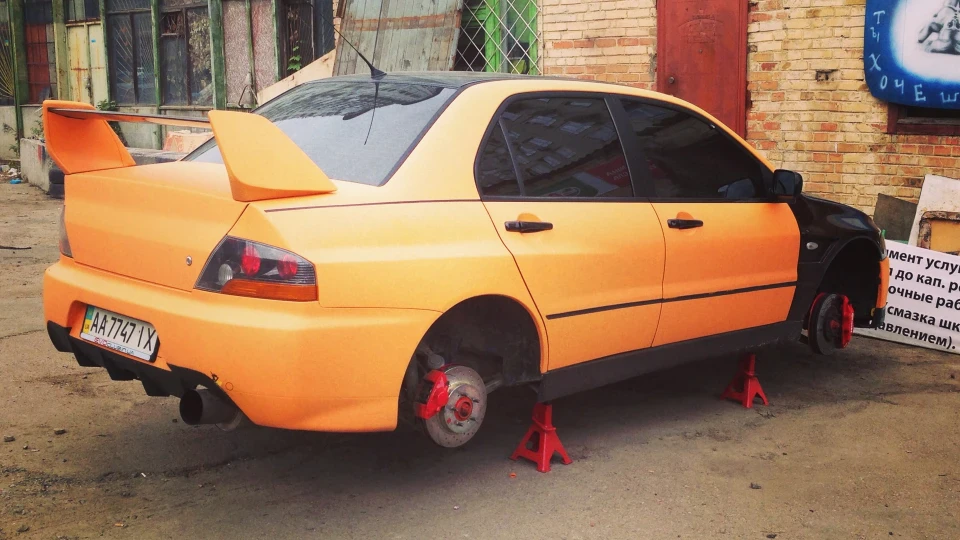 Mitsubishi Lancer Evolution 2