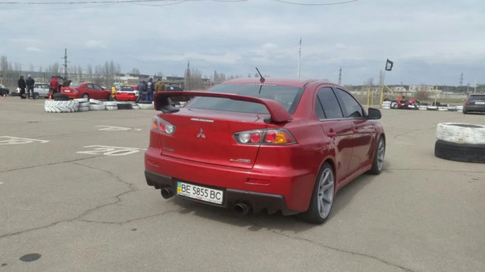Mitsubishi Lancer Evolution 2