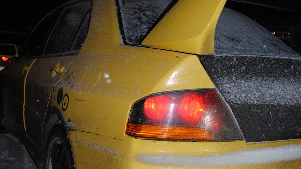 Mitsubishi Lancer Evolution 2.0 турбо 3