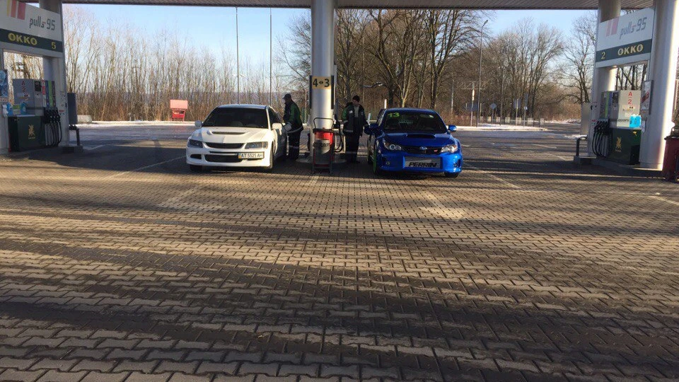 Mitsubishi Lancer Evolution 2.0турбо
