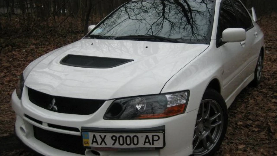 Mitsubishi Lancer Evolution 9