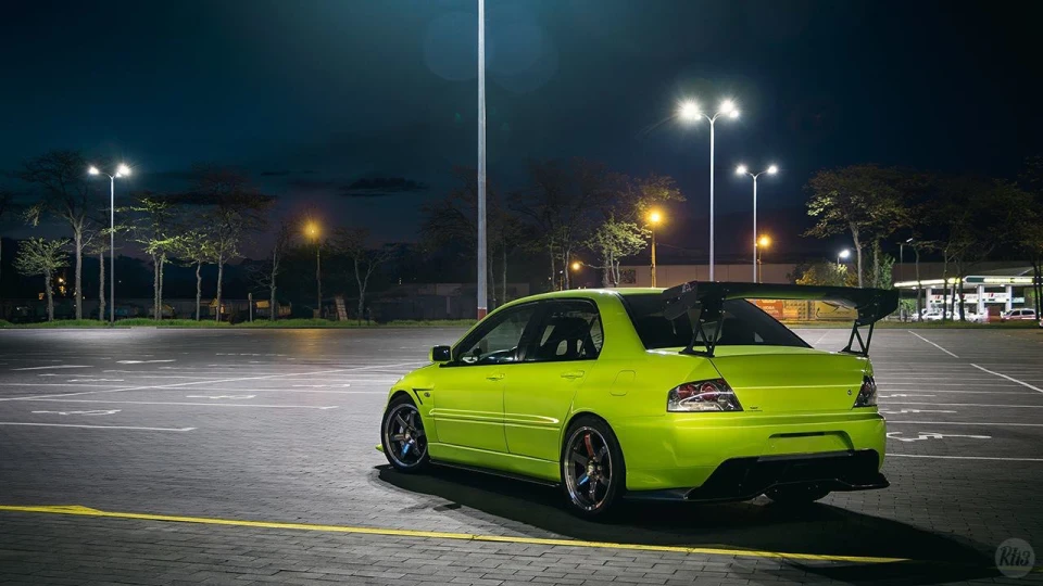 Mitsubishi Lancer Evolution AciD YelloW