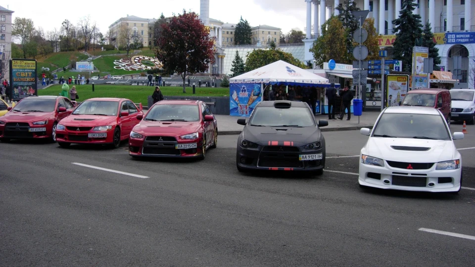 Mitsubishi Lancer Evolution Чорний матовий. 3