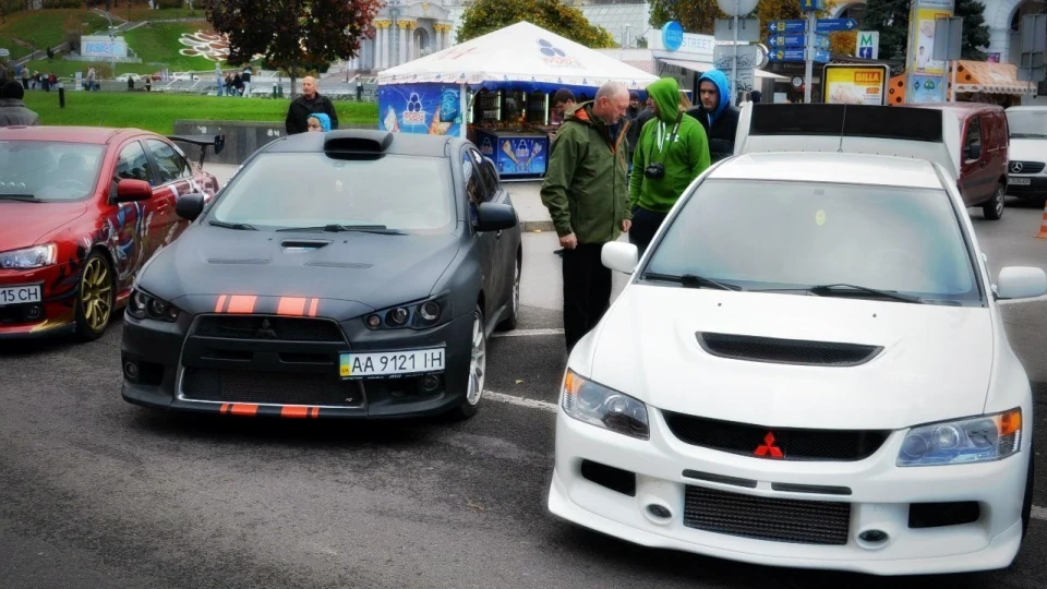 Mitsubishi Lancer Evolution Чорний матовий. 5