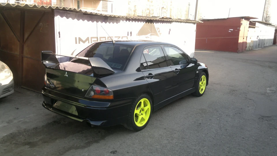 Mitsubishi Lancer Evolution Черниш 4