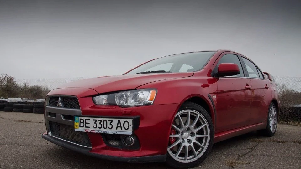Mitsubishi Lancer Evolution Добрий 3