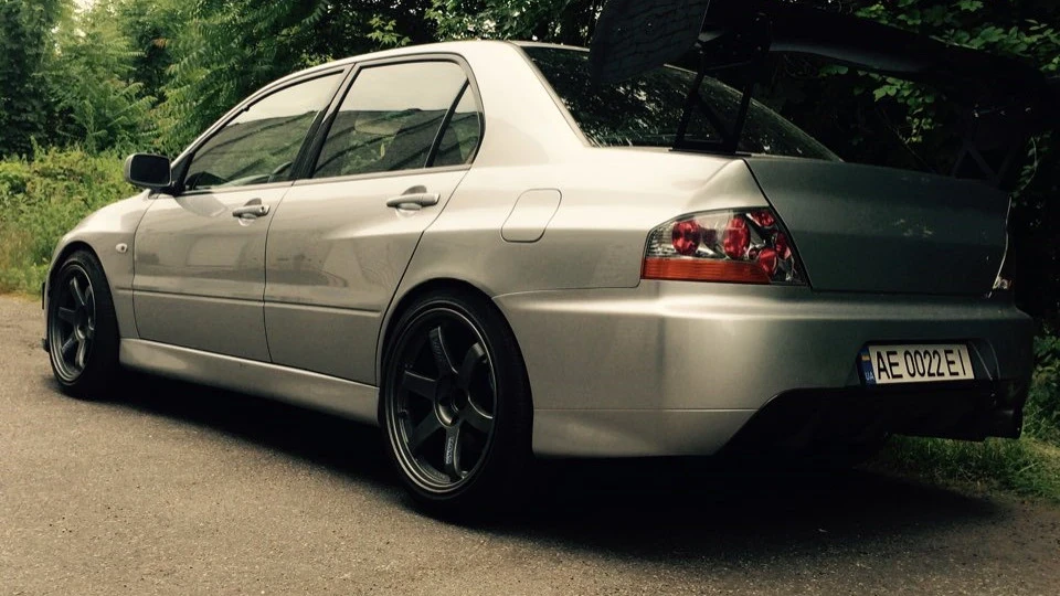 Mitsubishi Lancer Evolution DoroTHY 5