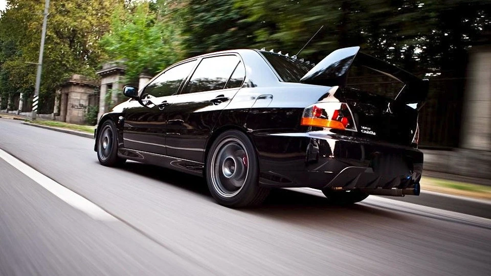 Mitsubishi Lancer Evolution EviLiNe 2