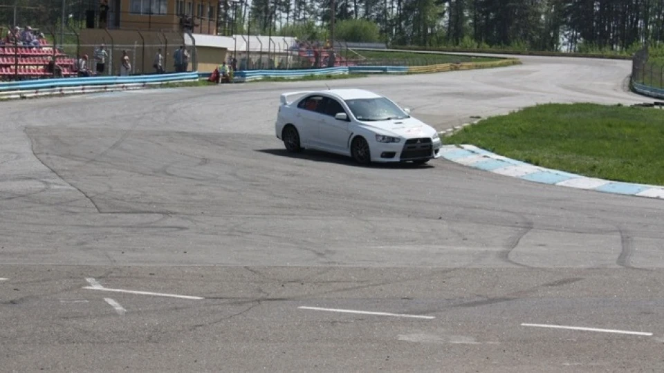 Mitsubishi Lancer Evolution EVO-EVO!!!