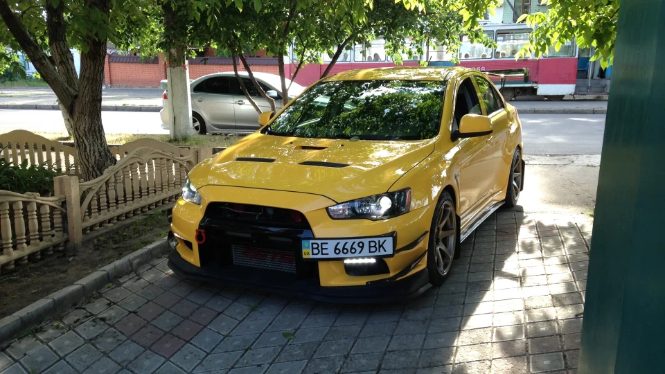 Mitsubishi Lancer Evolution FQ Dream 5