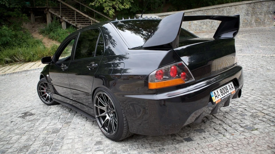 Mitsubishi Lancer Evolution IX GSR GH-CT9A 2