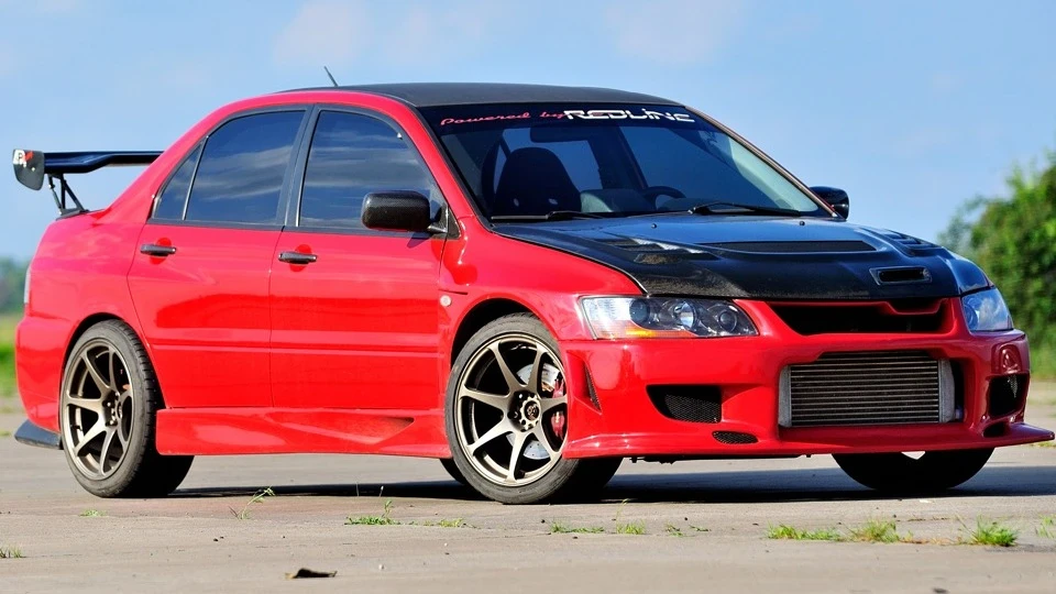 Mitsubishi Lancer Evolution IX 炭素 2