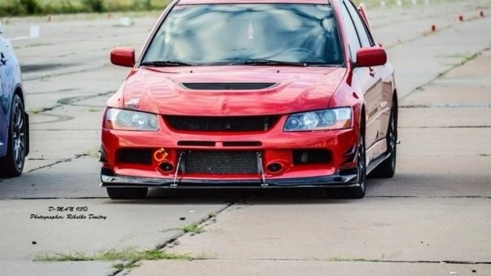 Mitsubishi Lancer Evolution IX